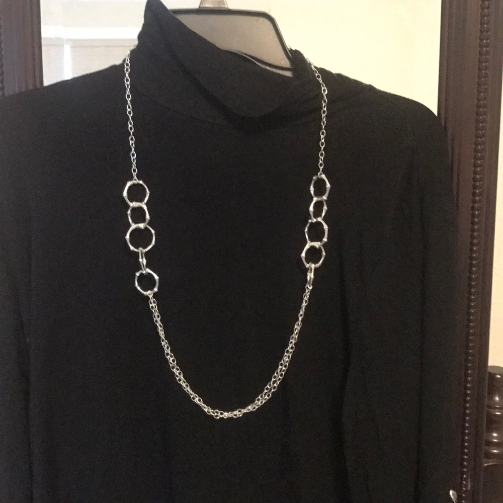 New York and company necklace